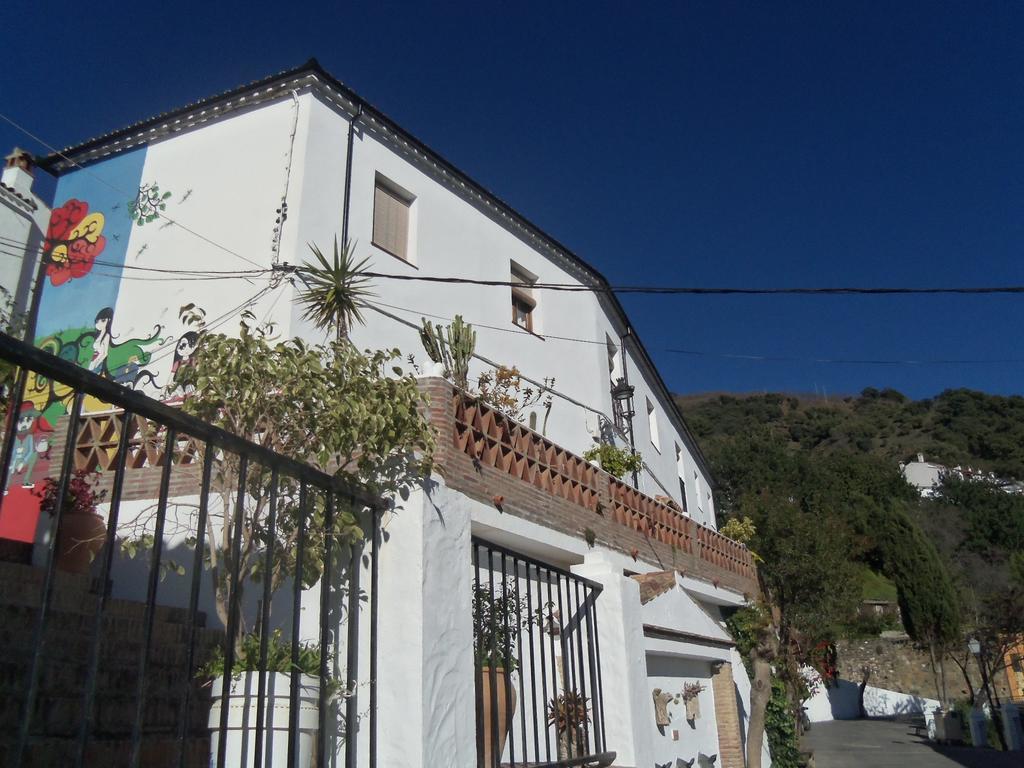 Apartamentos Rurales Jardines Del Visir Хеналхуасил Екстериор снимка
