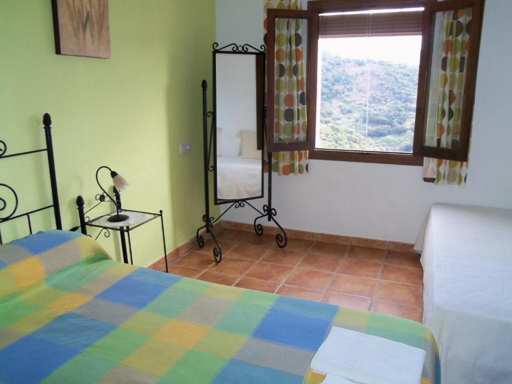 Apartamentos Rurales Jardines Del Visir Хеналхуасил Екстериор снимка
